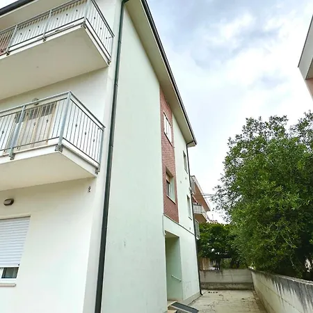 Se102 - Senigallia, Comodo Bilocale A Due Passi Passi Dal Mare *